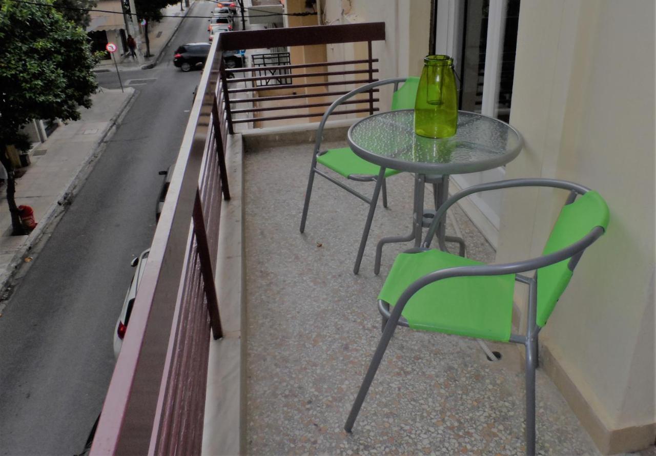 كالاماتا Jo'S Apartment In The Center المظهر الخارجي الصورة